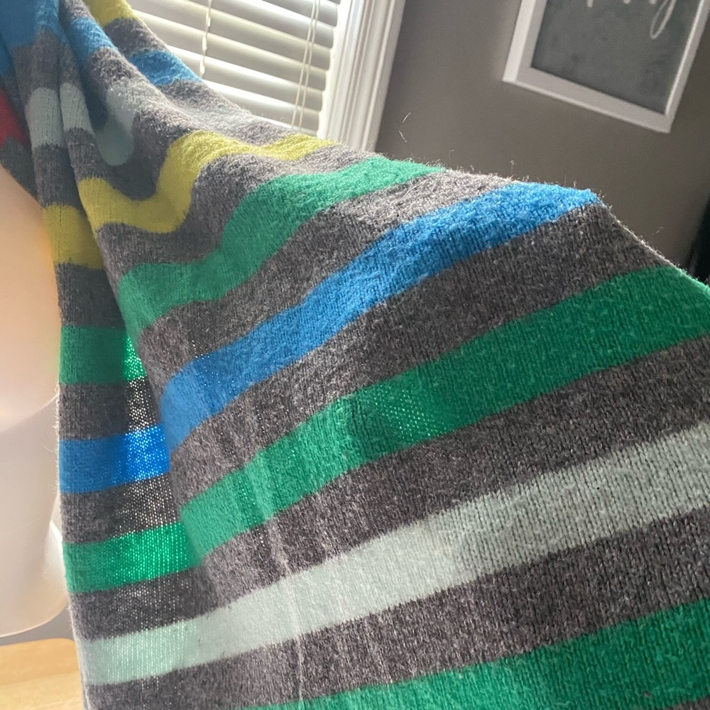 Striped Scarf - Picture 3 of 3